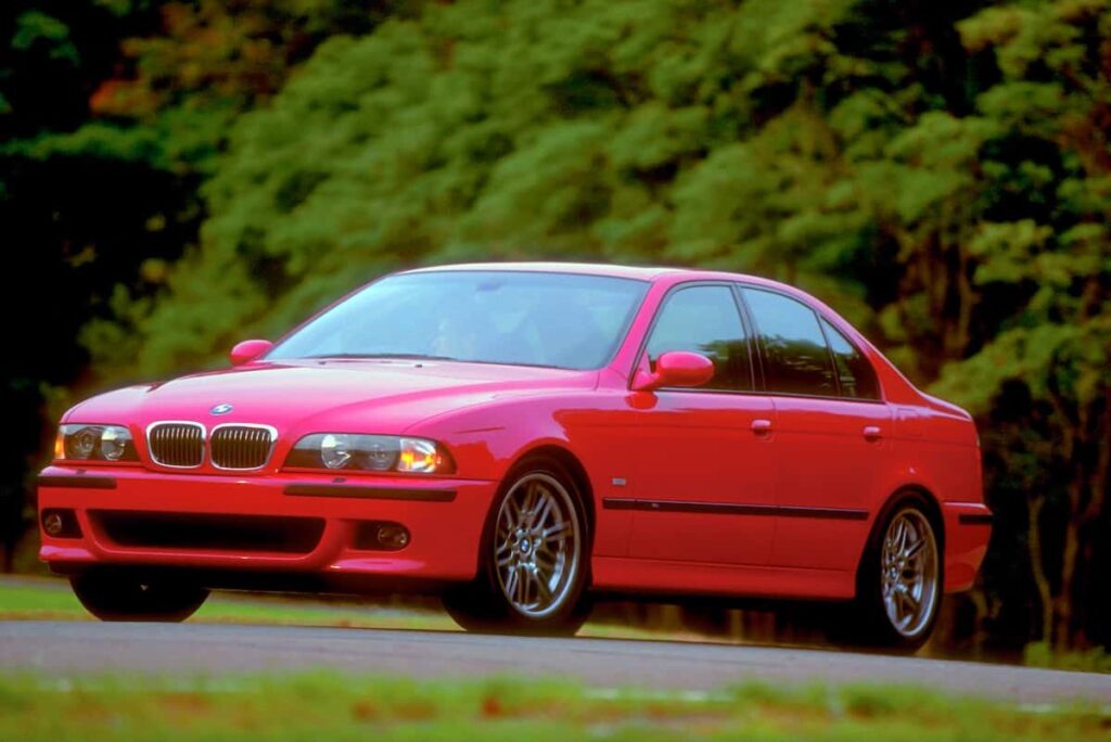 BMW E39 Mt Imola red