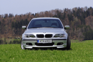 Schemat bezpieczników BMW e46 - rozpiska